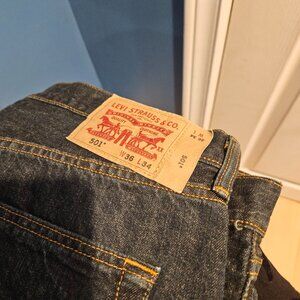Levis 501 button fly jeans new